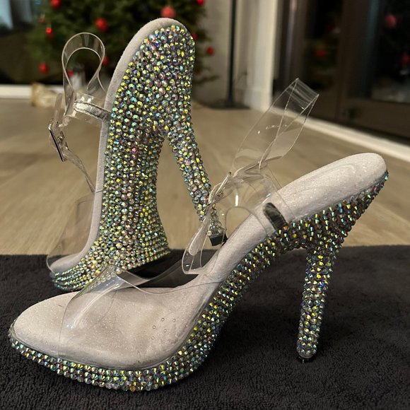 Beautiful Ellie Bling Heels! - Picture 1 of 9